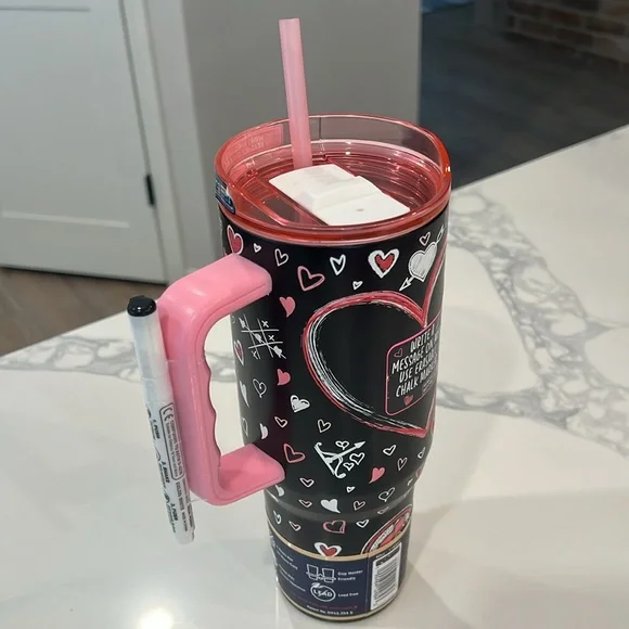 ❤️💕Cute. BUC-EES 2025 Valentine's Day..Tumbler💕❤️